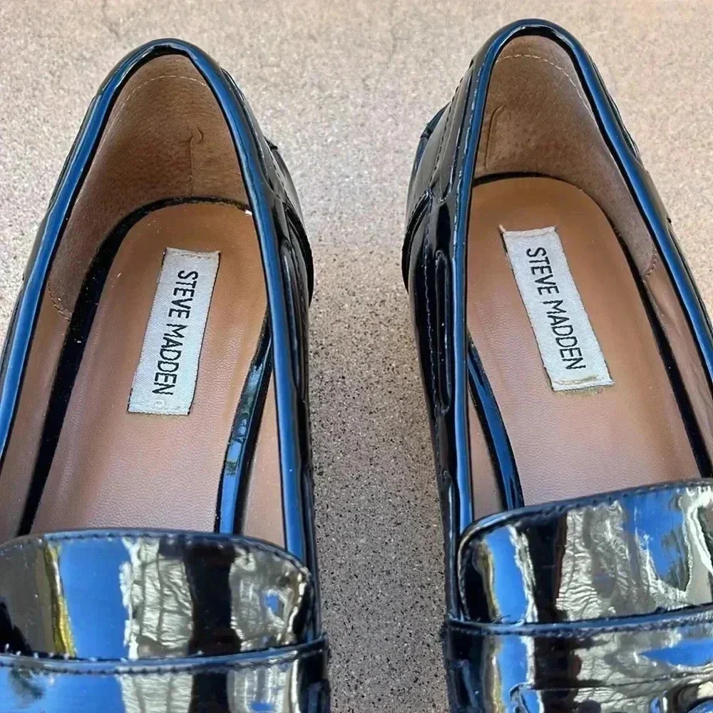 Steve Madden Mellany Patent leather loafers, black, size 9 - Picture 3 of 8